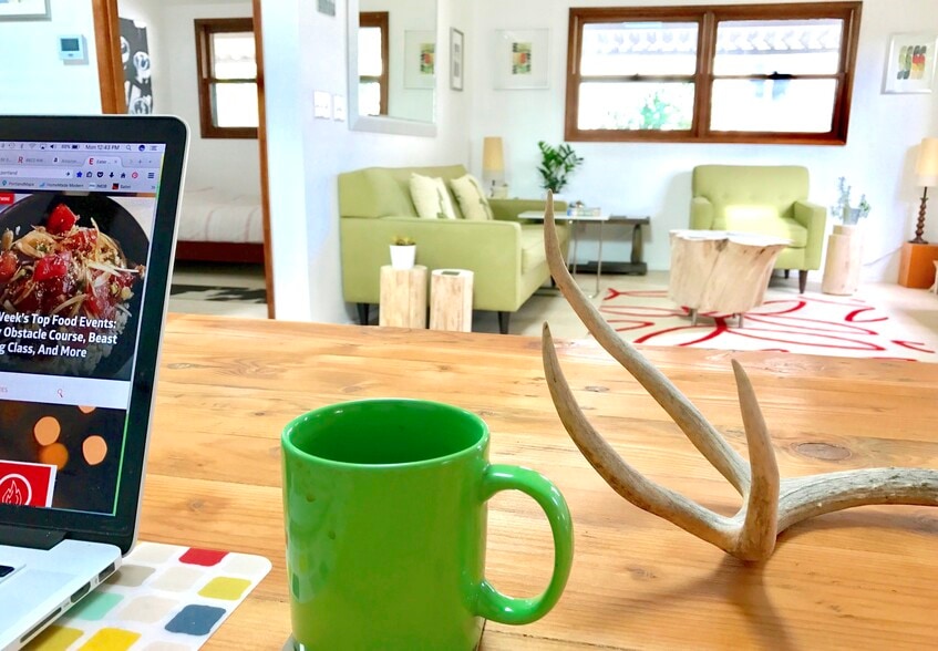 Building Photo - 4633 N Gantenbein Ave