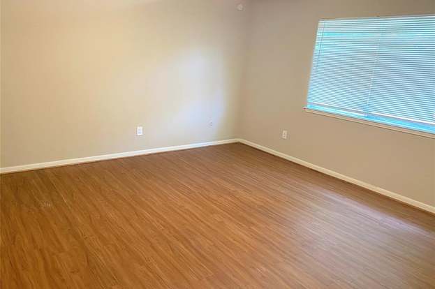 Building Photo - 323 Maybrook Dr