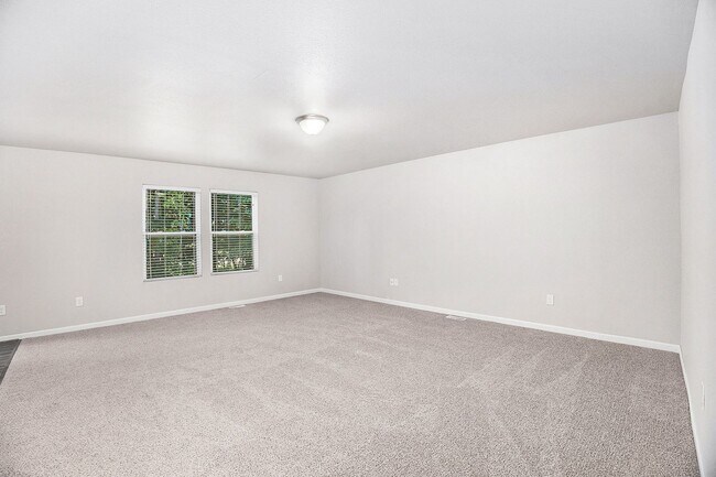 Building Photo - Outstanding 4 Bedroom Home with Great Schools!
