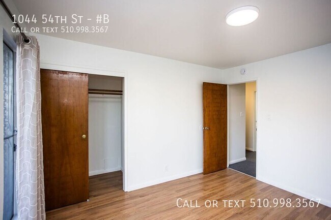 Building Photo - 1044 54th St
