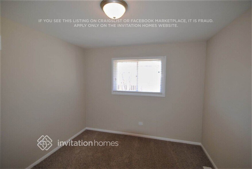 Building Photo - 8844 167th Pl