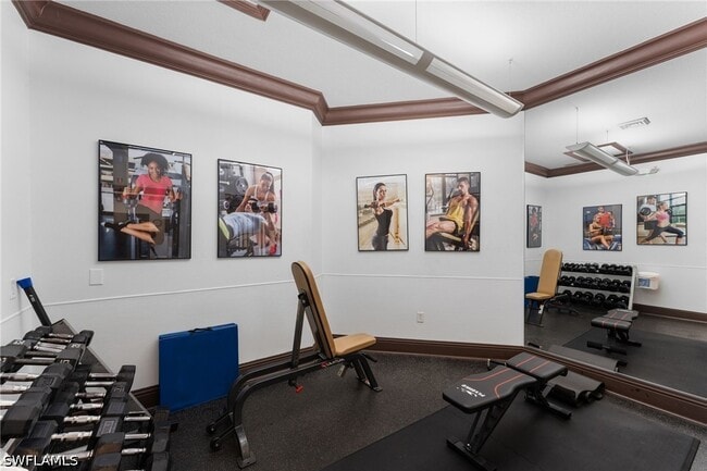 Building Photo - 13000 Positano Cir
