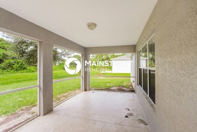 Building Photo - 3 Bedroom Pet-Friendly Home in North Port,...