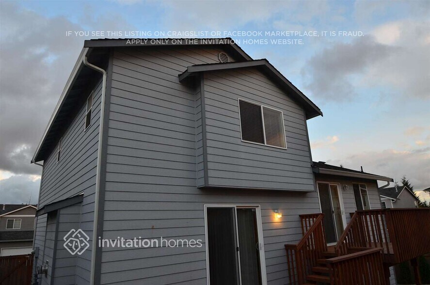 Building Photo - 3704 73rd Ave NE