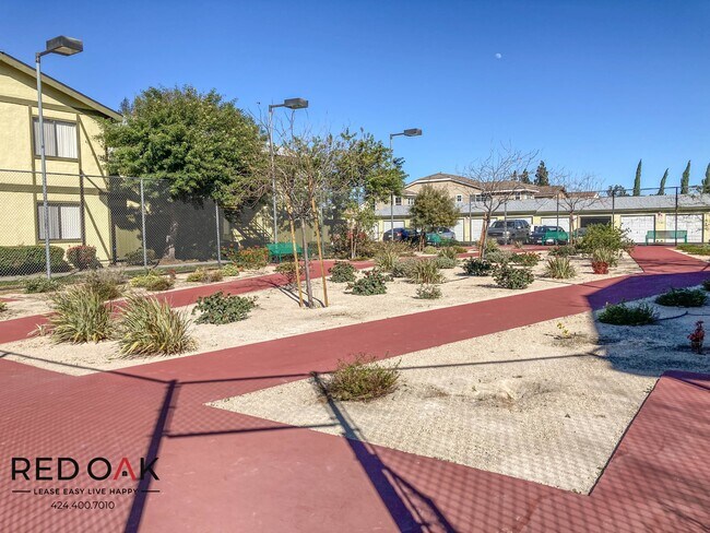 Building Photo - 7945 Lime Ave