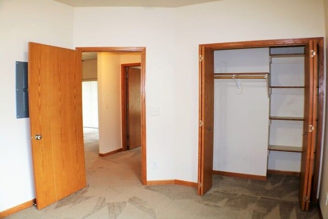 Building Photo - $1,235 | 2 Bedroom, 2 Bathroom Condo | Pet Friendly* | Available for March 31st 2026 Move In!*