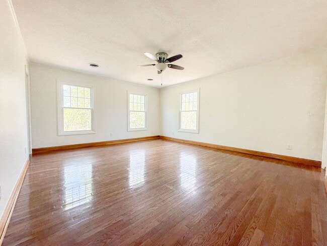 Building Photo - Private 5-Bedroom Dream Home with Creek, Pond & 3 Levels of Living Space