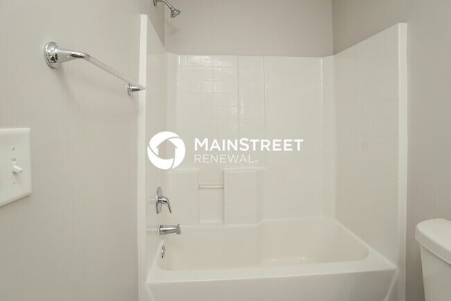 Building Photo - 2 Bedroom Pet-Friendly Home in Cartersvill...