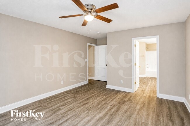 Building Photo - 366 Courtland Ct