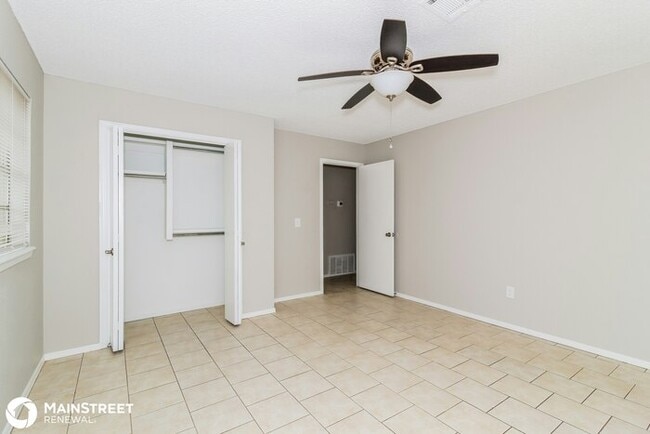 Building Photo - 704 W HILLCREST DRIVE, MUSTANG, OK 73064