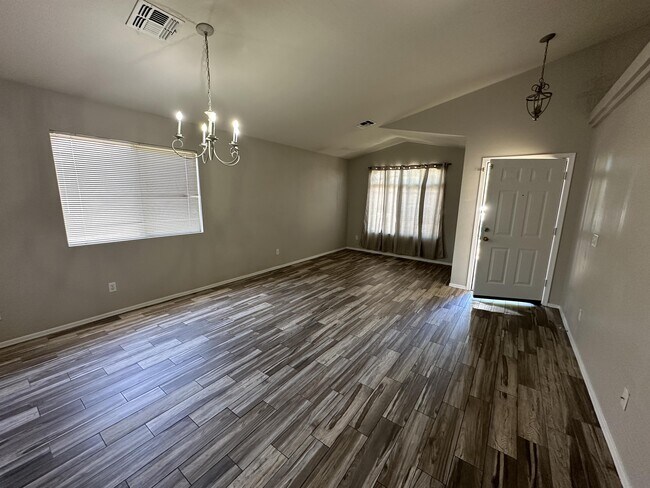 Building Photo - 2425 S 159th Ln