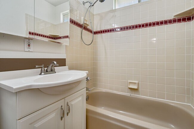 Building Photo - 3BR + Office Home in Excellent Condition with Storage Sheds and Garage Workspace!