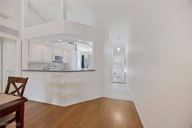 Building Photo - 28072 Cavendish Ct