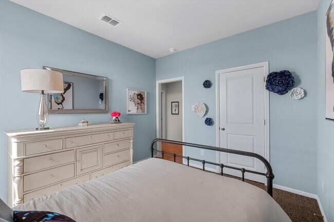 Building Photo - New 4BR/2BA in Fort Worth’s Pioneer Point ...