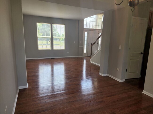 Building Photo - 1546 Clear Dr