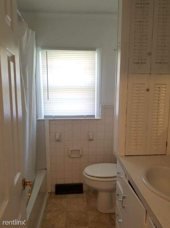 Building Photo - 2 br, 1 bath House - 109 Cleveland Avenue