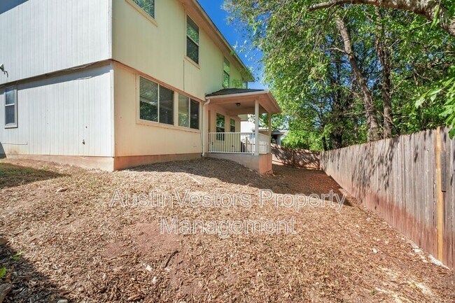 Building Photo - 808 Flatters Way