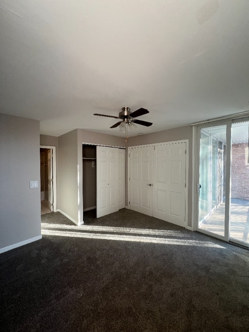 Building Photo - 5550 Abbey Dr