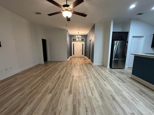 Building Photo - 7329 Farmers Rd