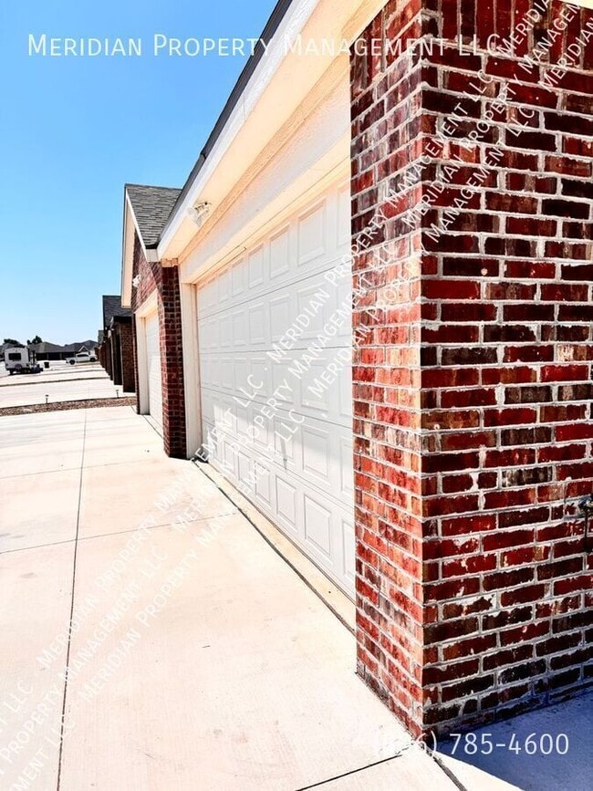 Building Photo - 5711 Kemper St