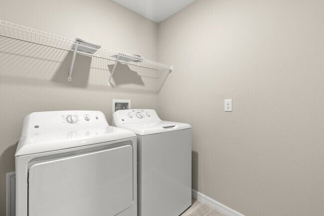 Building Photo - Like New Home For Rent in Touchstone!