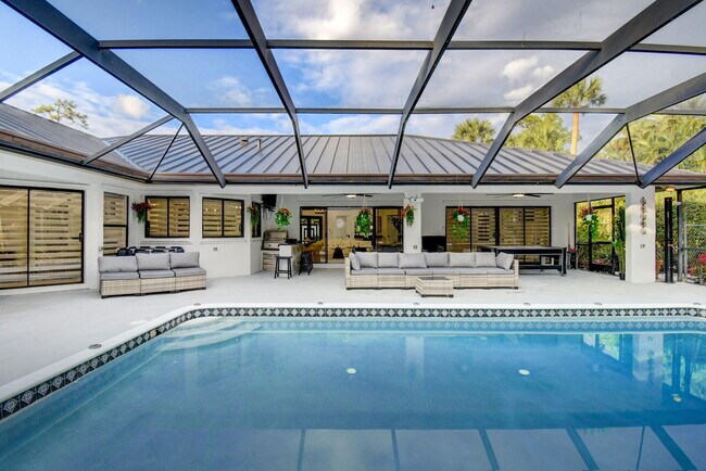 Building Photo - 13302 Doubletree Cir