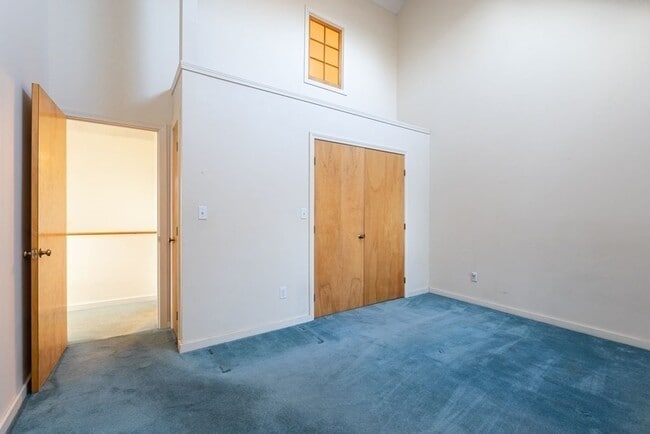 Building Photo - 117 Pilgrim Rd