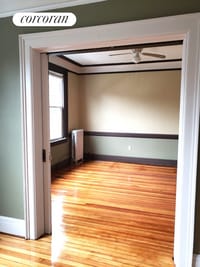Building Photo - 387 Van Duzer St