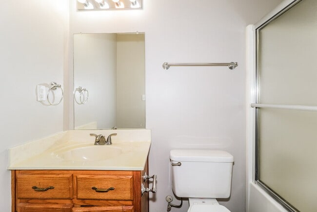 Building Photo - 9111 Kaitlyn Dr S