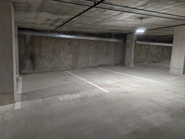 Building Photo - 4315 S Congress Ave