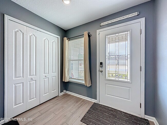 Building Photo - 65849 Edgewater Dr