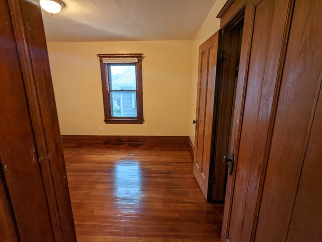 Building Photo - 19 Wolfert Terrace