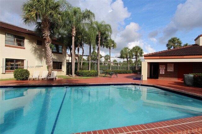 Building Photo - 8520 SW 149th Ave