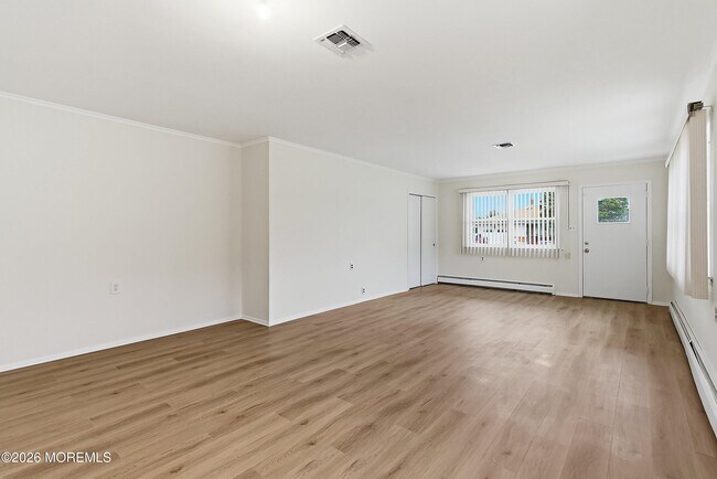 Building Photo - 55 Scarborough Pl