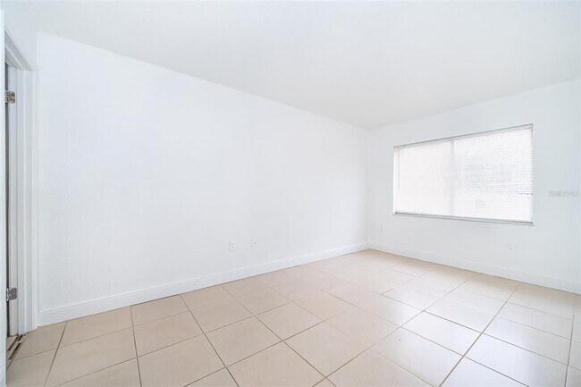 Building Photo - 4701 S Texas Ave