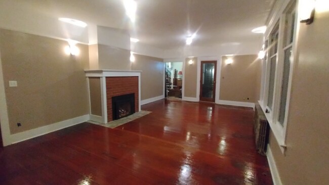 Building Photo - 26206 Marine Dr