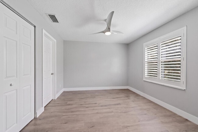 Building Photo - 6544 Adriatic Way