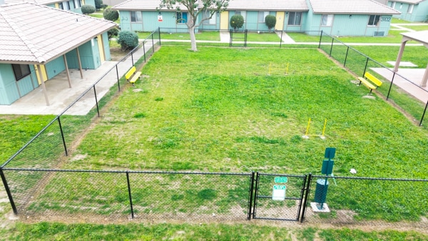 Building Photo - 3112 Denver Ave