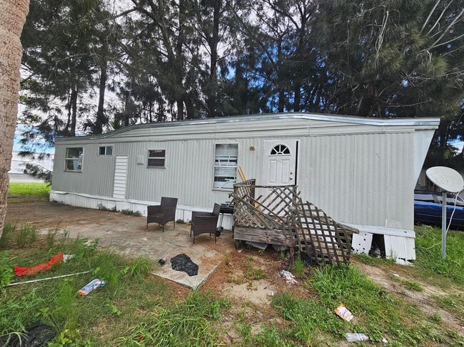 Building Photo - 920 Boardwalk Ln