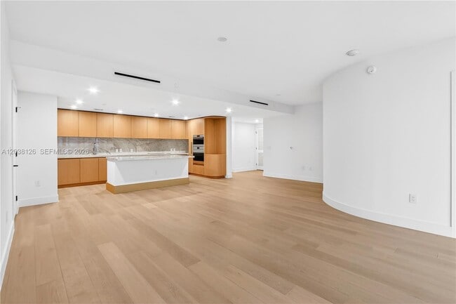 Building Photo - 1176 97th St