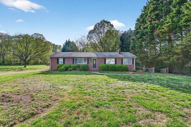 Building Photo - 2580 Bethel Church Rd