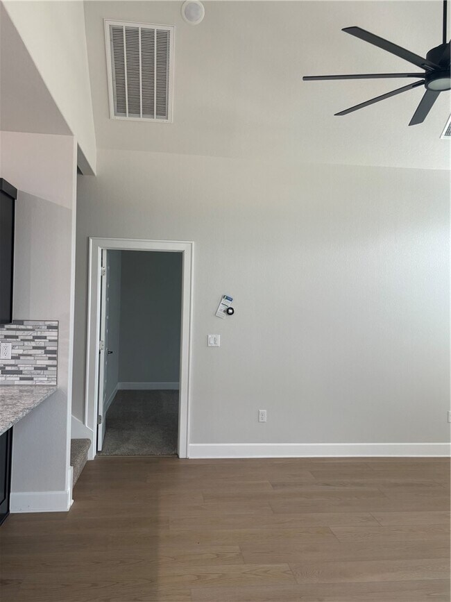 Building Photo - 3009 SW Lovely Ln