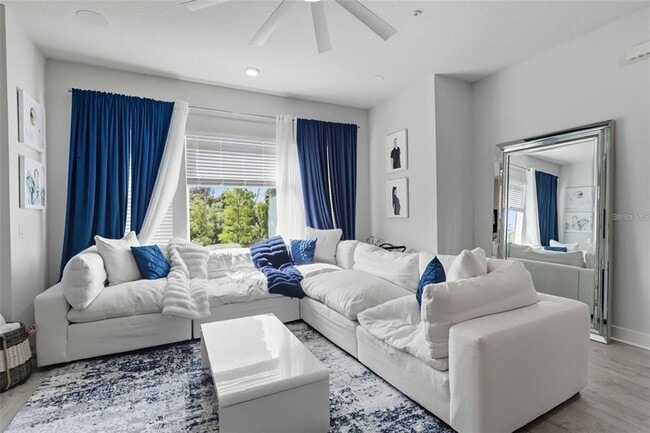 Building Photo - 2511 N Grady Ave