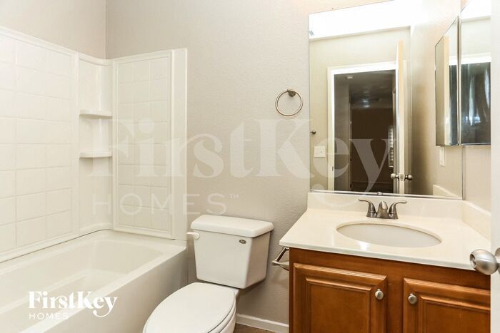 Building Photo - 9124 Spirit Canyon Ave