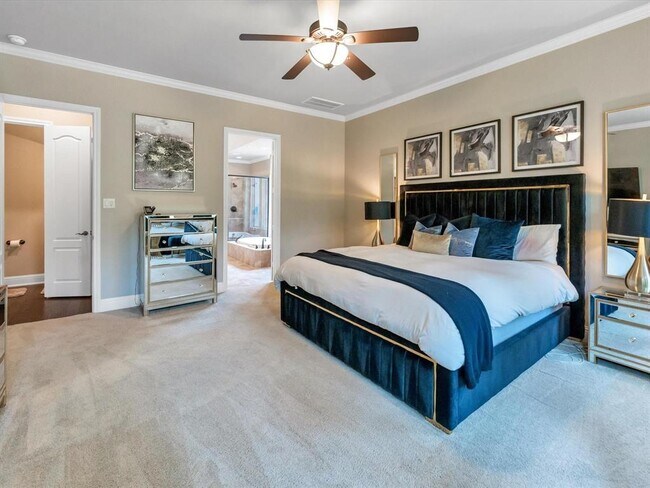 Building Photo - 34106 Mill Creek Way