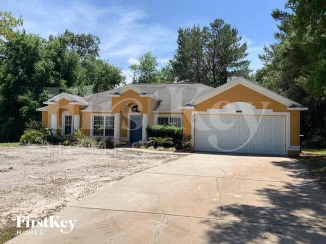 Building Photo - 3031 Hallow Dr