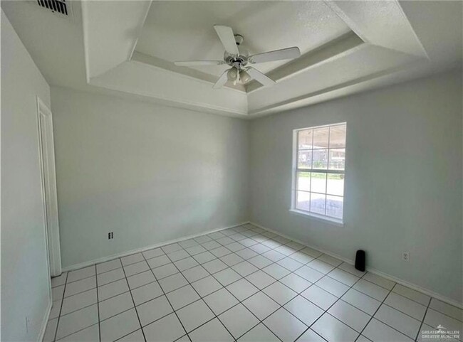 Building Photo - 2302 Kimberly Ln