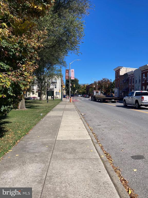 Primary Photo - 1429 Washington Blvd