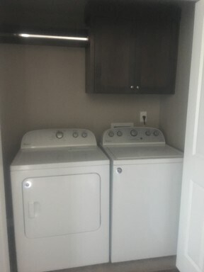 Building Photo - Beautiful newly constructed townhomes in E...