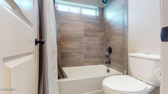 Building Photo - 3270 Mansour Farah St